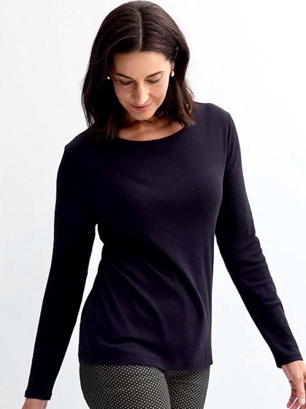 NWT! ♥️ 100% Cotton Crew Neck T Shirt